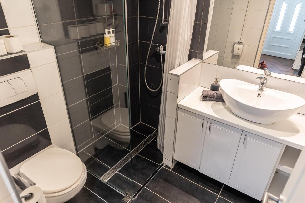 Bright & Shine Apartment بودابست المظهر الخارجي الصورة